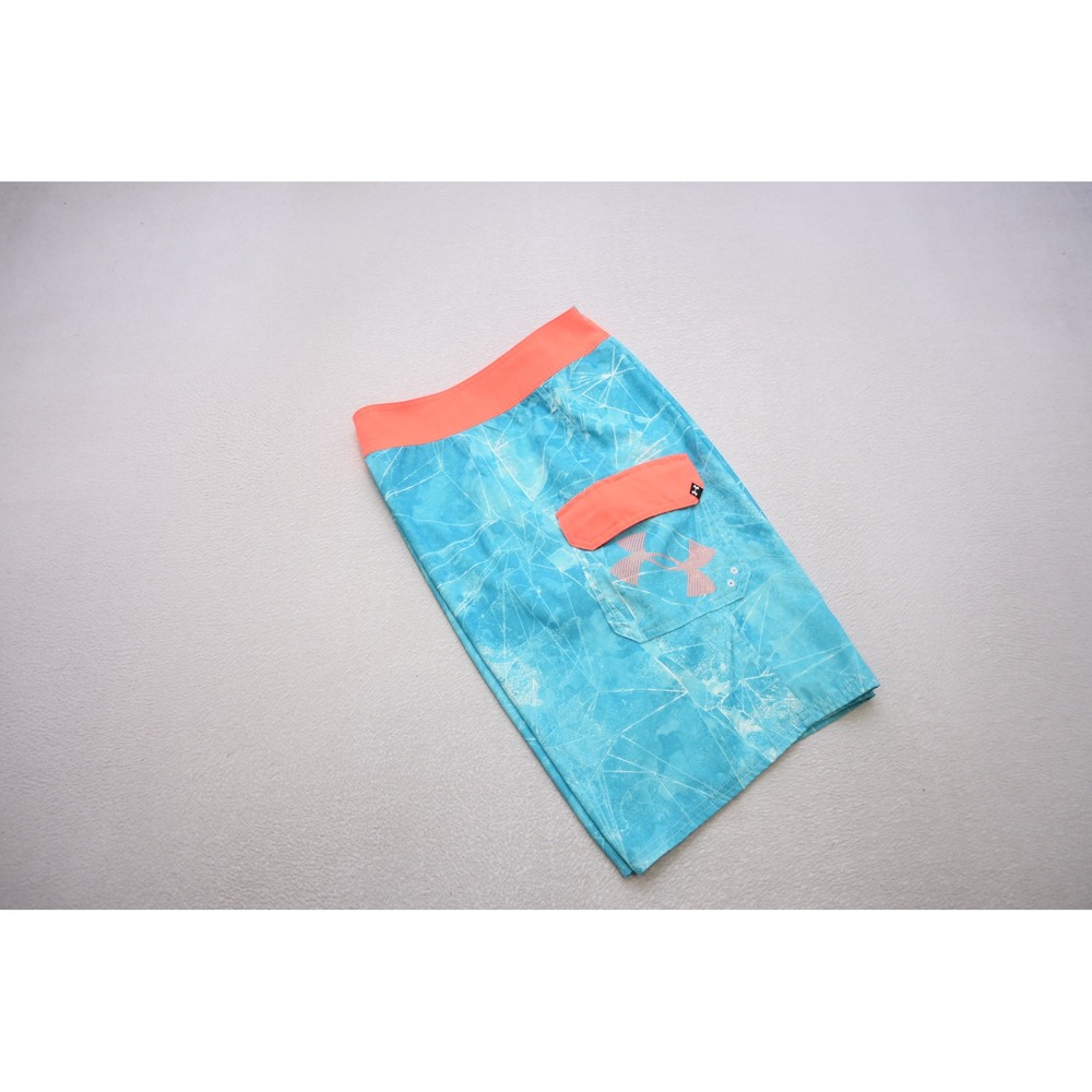 Under Armour Board Shorts Mens 32 Blue Orange HeatGear Geometric Print Excellent